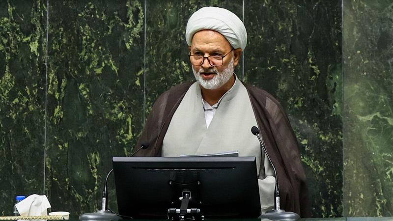 نماینده قم در مجلس: جزایر سه گانه از سرزمین ایران جدا نمی‌شود