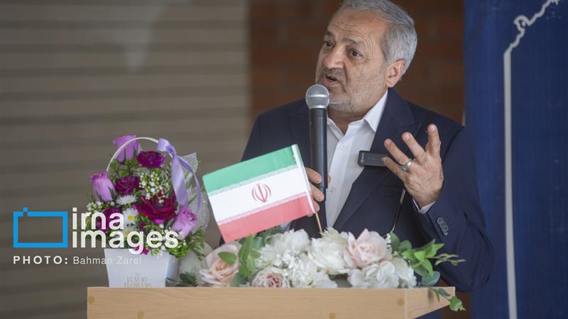 یک میلیون دانش‌آموز از تحصیل بازمانده‌اند!