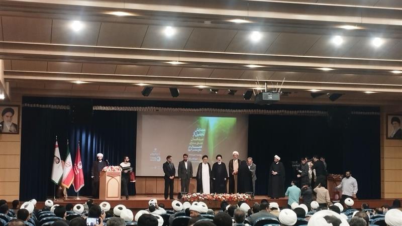 مبلغان مجازی فعال جنگ تحمیلی ۱۲ روزه در قم تجلیل شدند