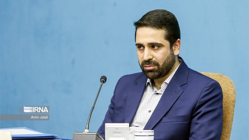 آقامیری: ۷۵ درصد مبادلات اینترنتی مردم در پلتفرمهای داخلی انجام میشود