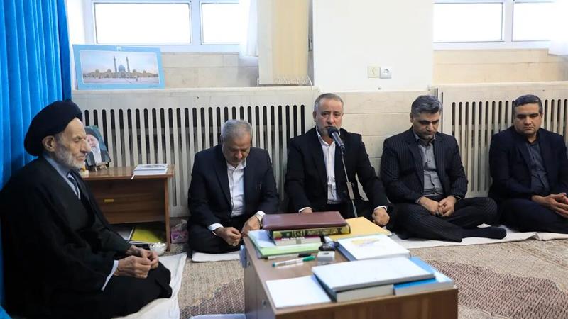 دولت چهاردهم به توسعه زیرساختهای آموزشی مناطق محروم توجه ویژه دارد