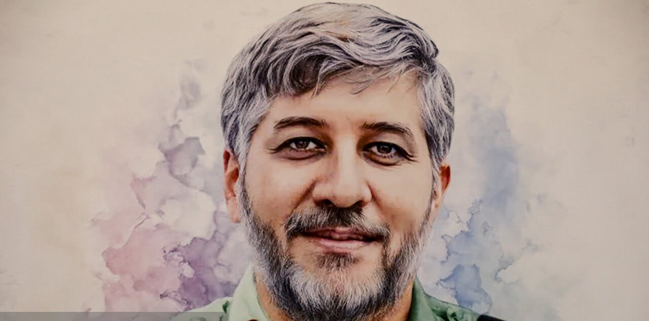 عکس/ دیدار محمد مخبر با خانواده سردار شهید مهدی نعمتی