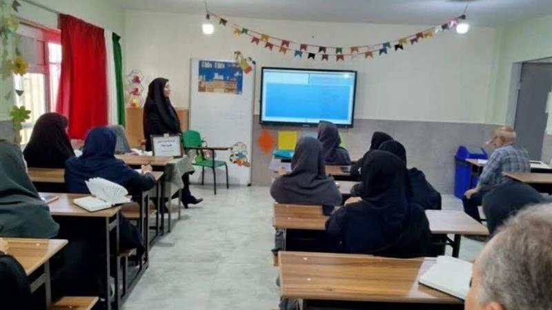 شرکت ۱۱ هزار و ۲۵۶ معلم البرزی در دوره توانا