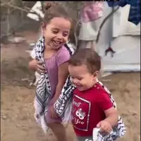 شادی کودکان غزه پس از شروع آتش‌بس
