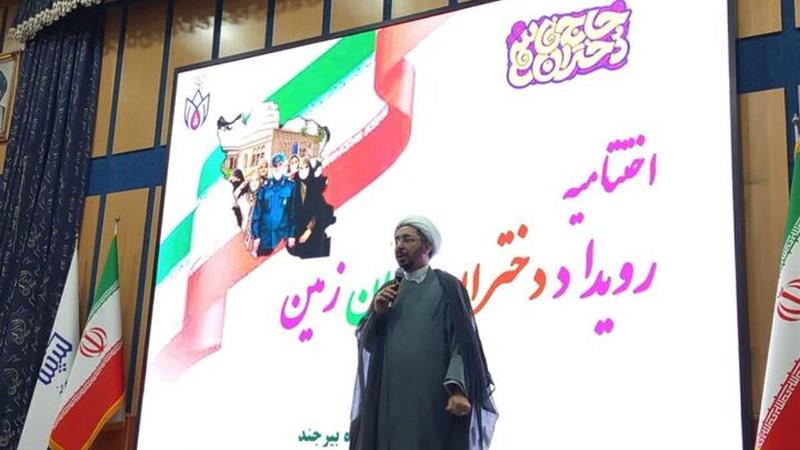 نسل جدید در روایت‌گری پیشرفت و مقاومت وارد میدان شود