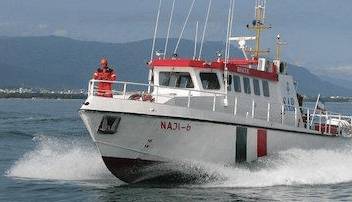 نجات جان ۲ صیاد با هماهنگی مرکز فرعی جستجو و نجات دریایی (MRSC) بندر زرآباد