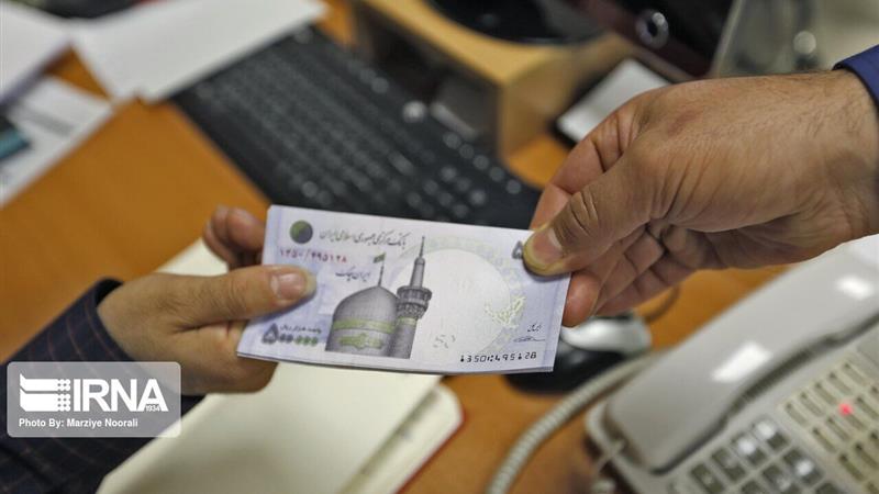 پرداخت بیش از ۸۵۰۰ فقره وام قرض الحسنه به مددجویان کمیته امداد تهران