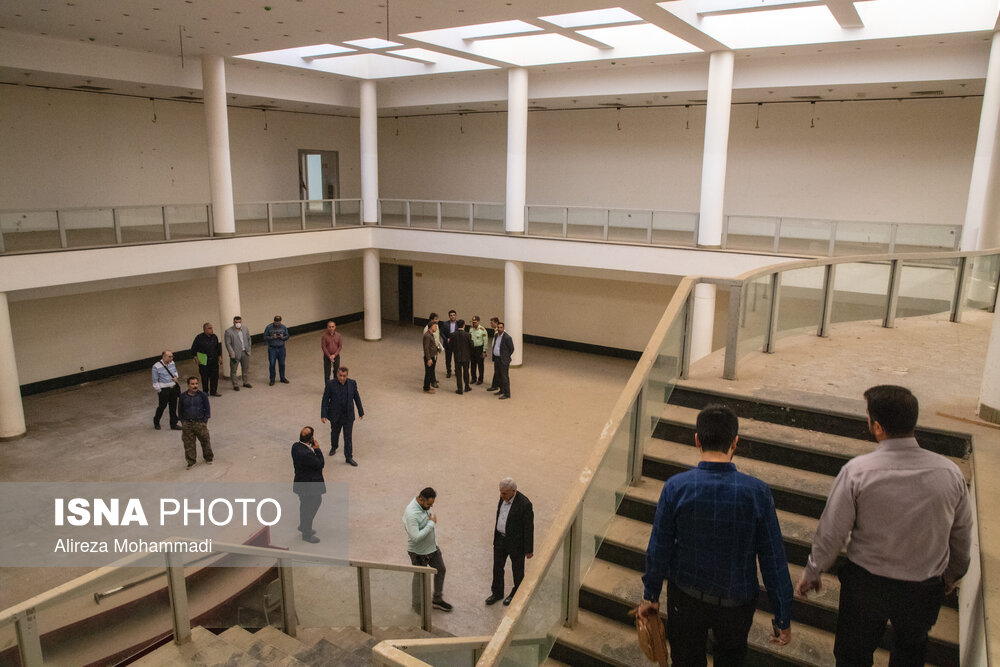 عکس/ بازگشایی موزه هنرهای معاصر اهواز پس از ۱۱ سال
