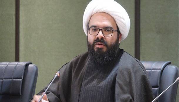 عضو کمیسیون برنامه، بودجه: نفت موضوعی ملی است و نباید به بخش خصوصی واگذار شود