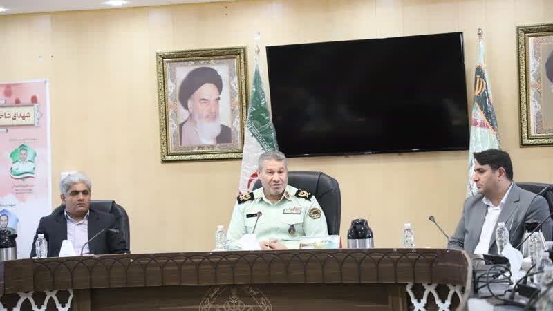 فرمانده انتظامی کردستان: طرحهای ویژهای برای کنترل ترافیک در شهرها ارائه شود