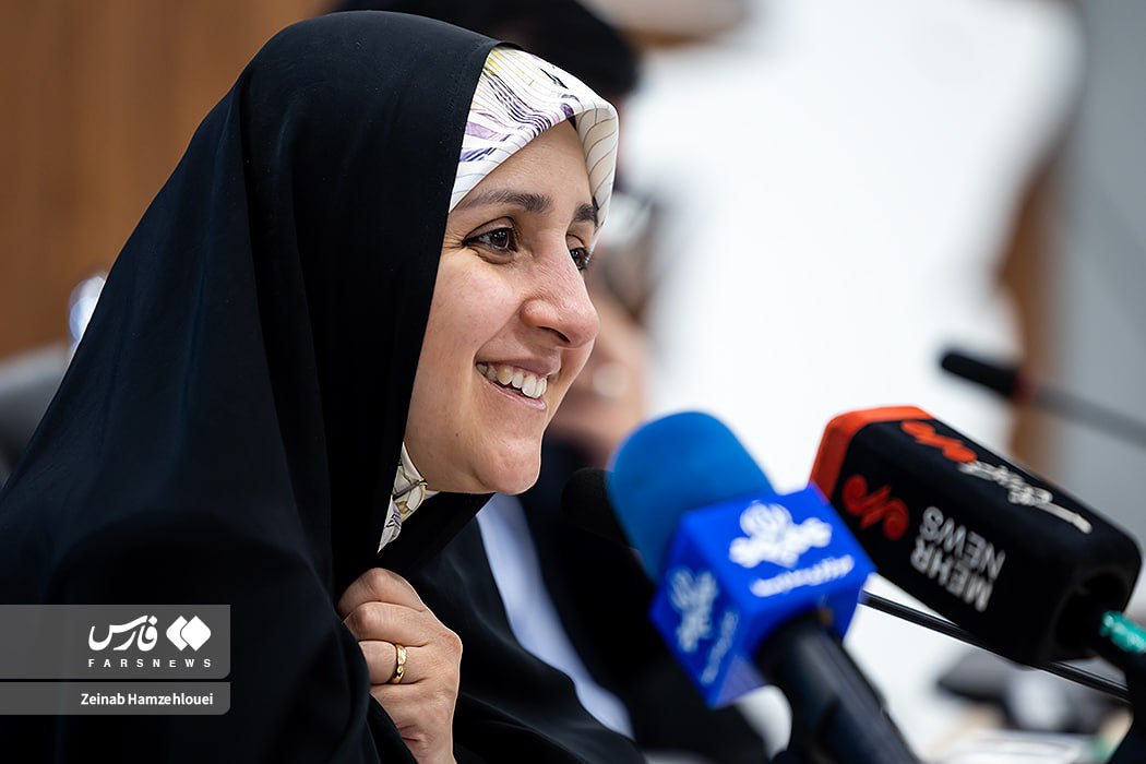 نشست معاون امور زنان و خانواده رئیس‌جمهور با بانوان مدال‌آور پارالمپیکی