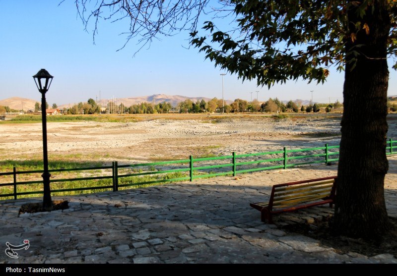 عکس/ خشک شدن کامل نگین طبیعت کرمانشاه