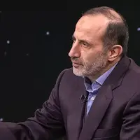 خوش چهره: از نجات اقتصاد به شدت بیمار ایران ناامید نیستم