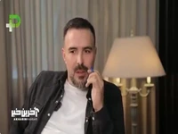 بازیکن سابق پرسپولیس: هنوزم یکی از دخترها که طرفدارمه دم خونه مادرم برام گل میفرسته!