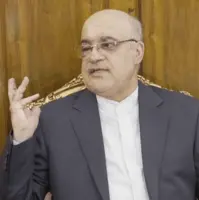 سفیر ایران در لبنان: حاضر بودیم سوخت رایگان به لبنان ارسال کنیم اما مسئولان لبنانی نپذیرفتند!