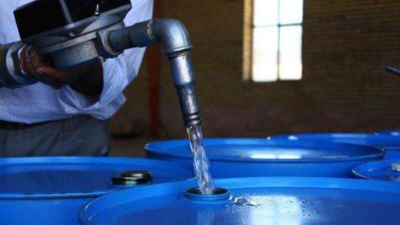 توزیع نفت سفید میان خانوارهای فاقد گاز خراسان شمالی آغاز شد