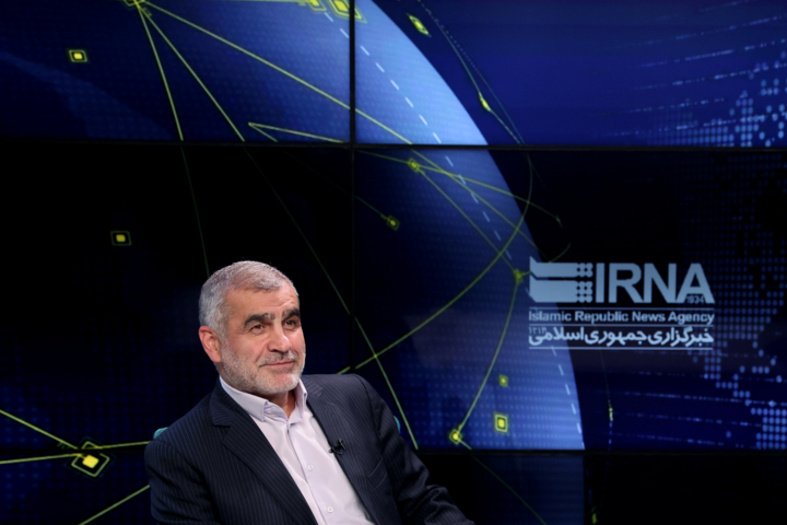 نایب رئیس مجلس: آرزوی ما این است که مردم زمین ویلایی بگیرند، وام دریافت کنند و خودشان بسازند