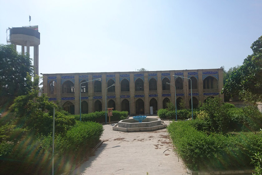 موج امضاها برای نجات عمارت کلاهفرنگی بندرعباس