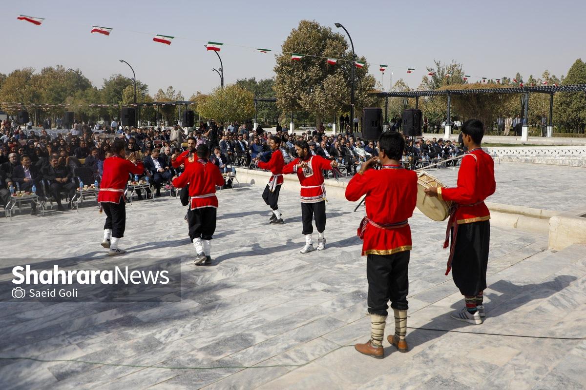  مراسم گرامیداشت «روز ملی روستا و عشایر»