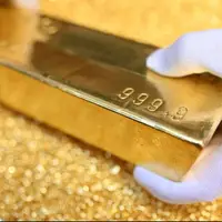 طلا در مسیر ۶ هزار دلار؛ توهم یا تقدیر؟
