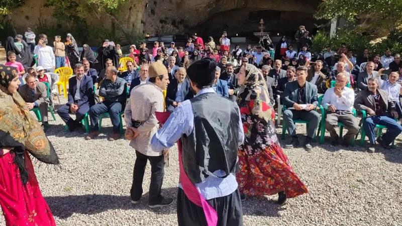 فرماندار ایجرود: جشنواره‌های روستایی موجب توسعه پایدار و رونق گردشگری می‌شود