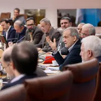 پزشکیان: چشم به خاک کسی نداریم اما چشمی که به ایران طمع کند را کور خواهیم کرد