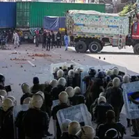 پلیس پاکستان: در ناآرامی‌های شهر لاهور یک افسر پلیس و ۴ غیرنظامی کشته شدند