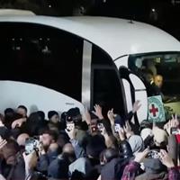 آماده شدن صلیب سرخ برای تحویل گرفتن اسیران فلسطینی