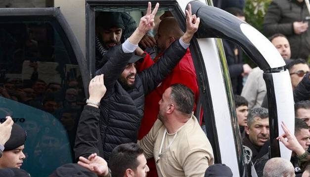 رویترز: بیش از ۱۹۰۰ فلسطینی در چارچوب اجرای توافق آتش‌بس آزاد می‌شوند