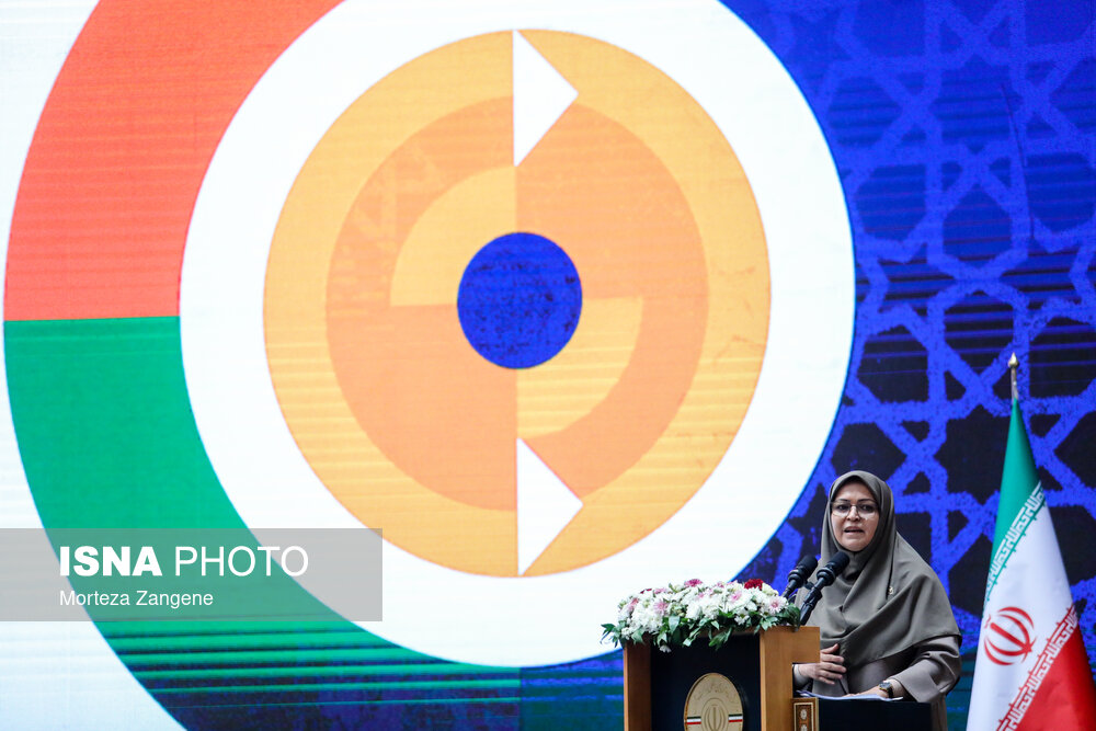 عکس/ بزرگداشت روز جهانی استاندارد با حضور رییس جمهور