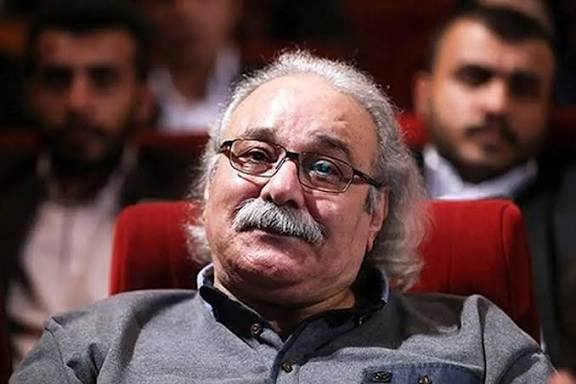 لحظه تلخ وداع خانواده محمد کاسبی با پیکرش