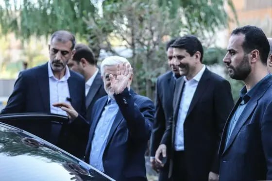 عکس/ بازدید معاون اول رئیس جمهور از پژوهشگاه فضایی ایران