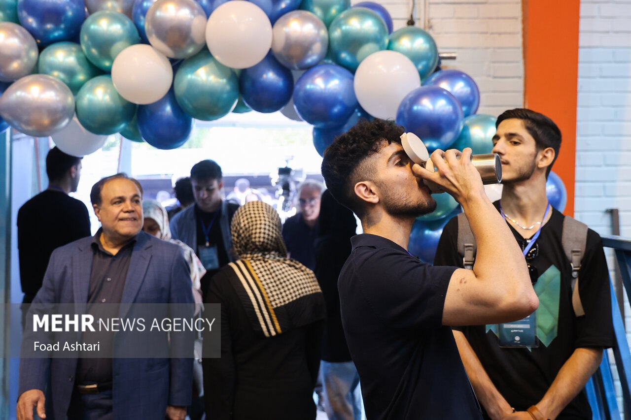 آیین استقبال از دانشجویان نوورود دانشگاه صنعتی شریف