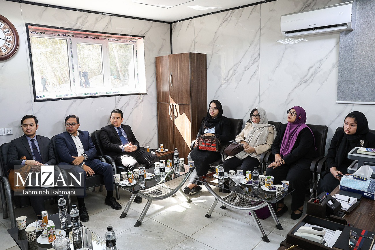 بازدید هیئت حقوق بشری اندونزی از ندامتگاه اوین