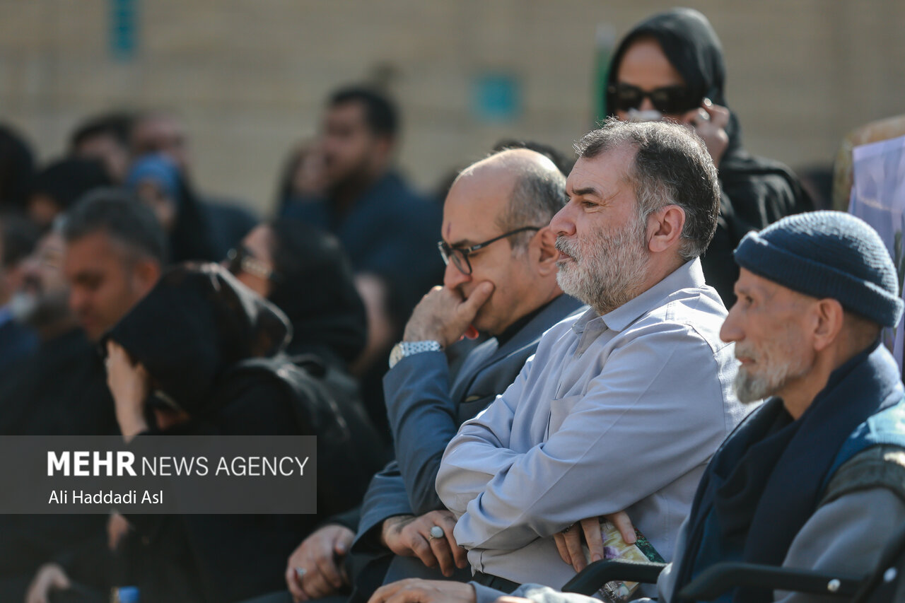 عکس/ حضور هنرمندان در مراسم تشییع پیکر محمد کاسبی