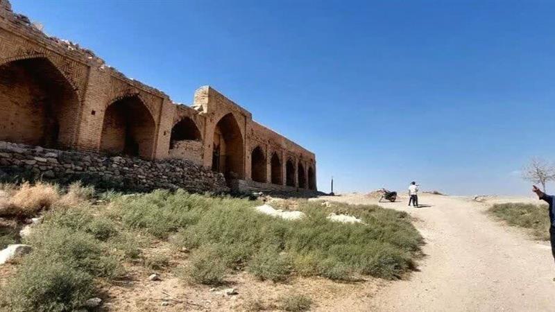 فاز اول مرمت کاروانسرای شاه عباسی ورده کلید خورد