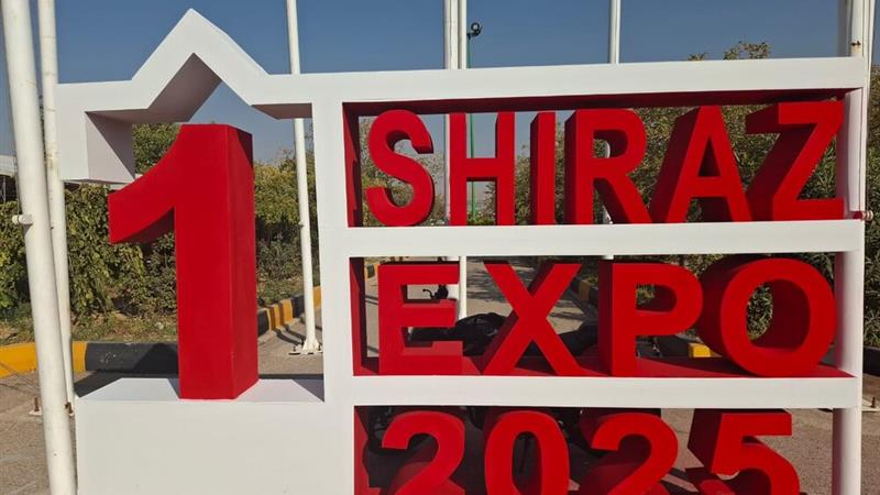 قرارداد صادرات روزانه ۱۵ کانتینر سیمان فارس به کشورهای عربی نهایی شد