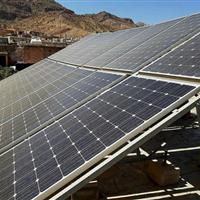 چتر مهربانی خورشید بر سر استان فارس/ ۷۴۰ نیروگاه خورشیدی احداث شد