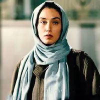 عکسی زیرخاکی از ناصر تقوایی در کنار هدیه تهرانی