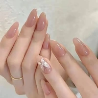 طراحی جذاب ناخن