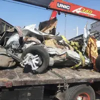 جزئیات تصادف مرگبار کامیون با خودروی ۵ پزشک در جاده فسا + عکس
