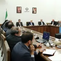 عارف: باید دست ما در برابر دشمن پُر باشد