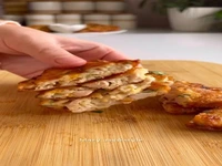 آموزش پخت فینگرفودِ مرغ چیپسی پنیری