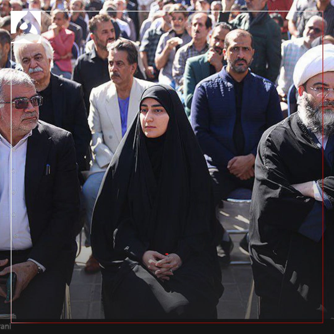 عکس/ حضور زینب سلیمانی در مراسم تشییع محمد کاسبی