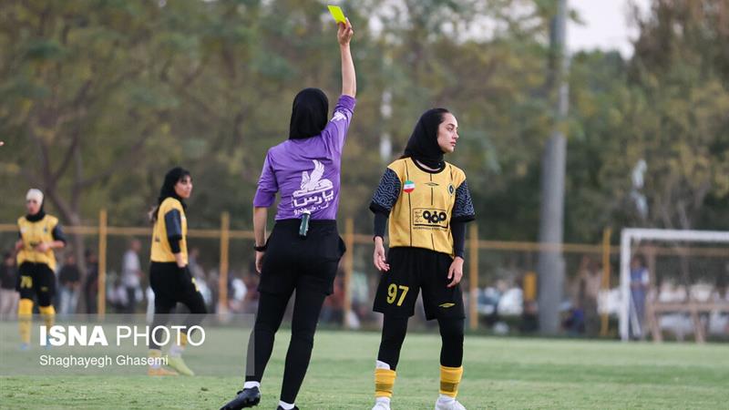 فوتبال بانوان زنجان در مسیر احیا قرار دارد