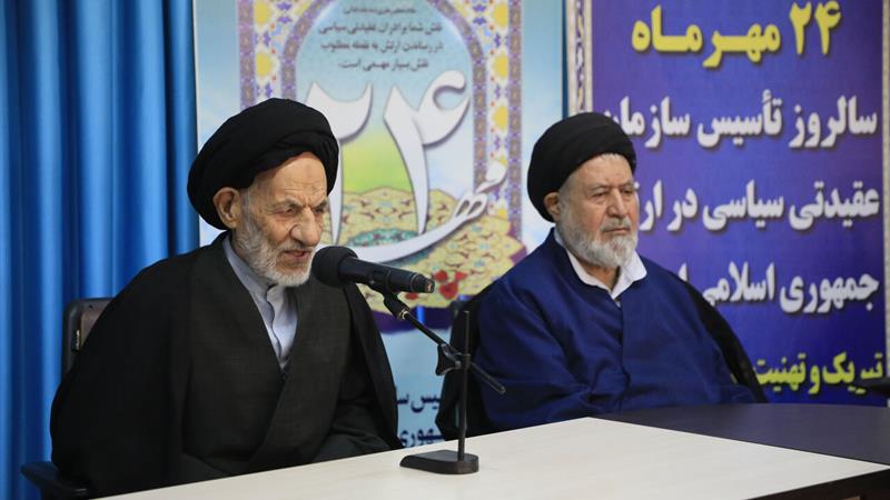 امام جمعه بیرجند: ارتش جمهوری اسلامی ستون استقامت در برابر تهاجم جهانی است