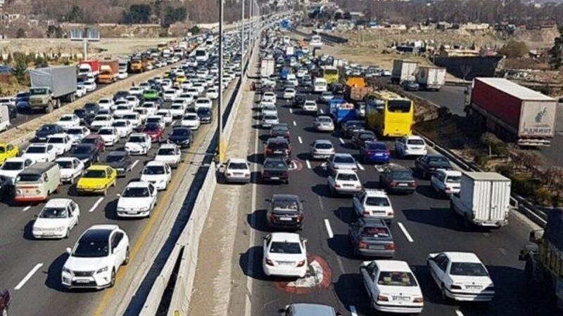 ترافیک سنگین در آزادراه تهران - کرج - قزوین