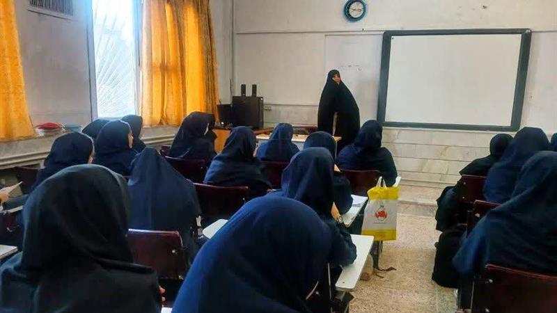 اجرای طرح آلاء با محوریت نماز در ۲۳۱ مدرسه دخترانه قم