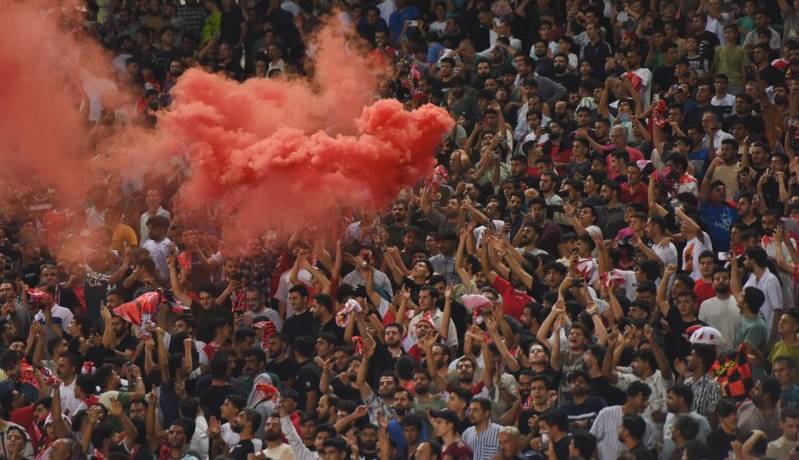 تماشاگران پرسپولیس ۱۱۰ میلیون جریمه شدند