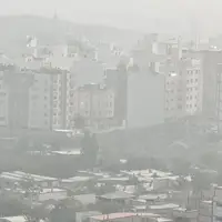 عکس/ نفس‌های سنگین مشهد در میان گرد و غبار!